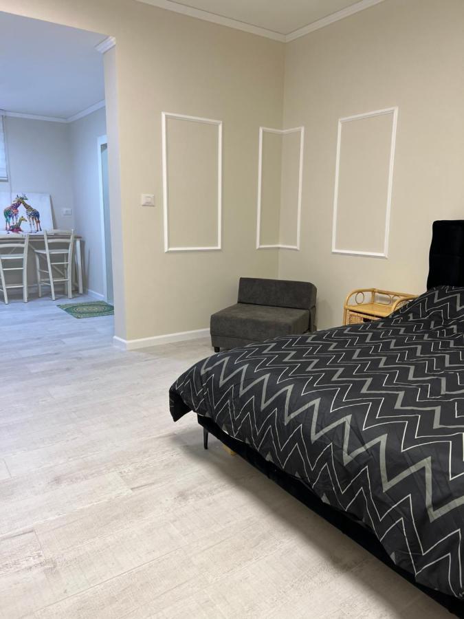ניב ברוזמרין Apartment Eilat Exterior photo